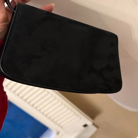 THE ROW sofia e/w crossbody bag black leather and suede - Picture 7 of 13